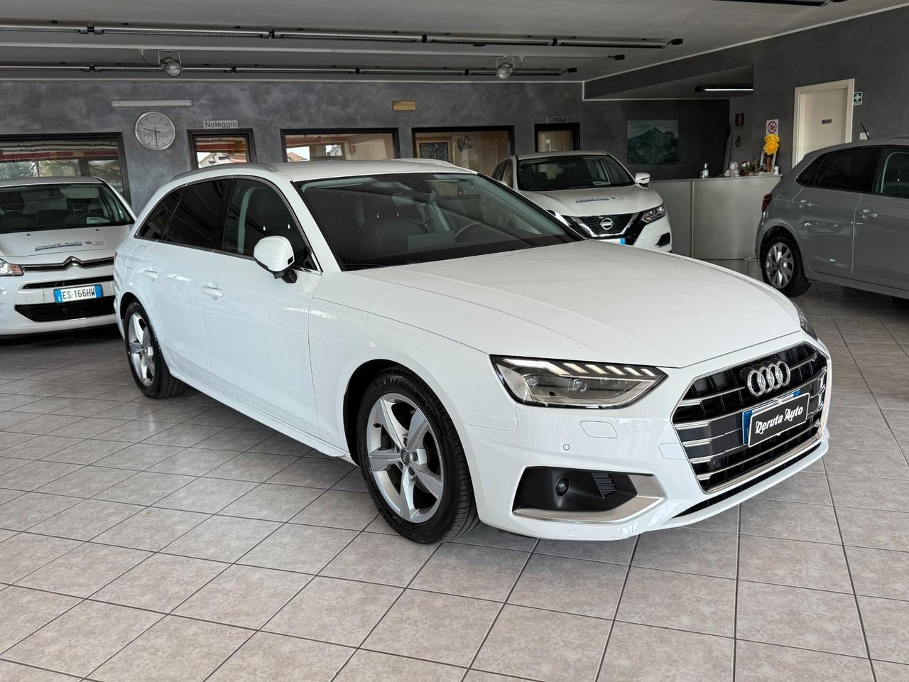 Audi A4 Avant 35 TDI/163 CV S tronic S line edition