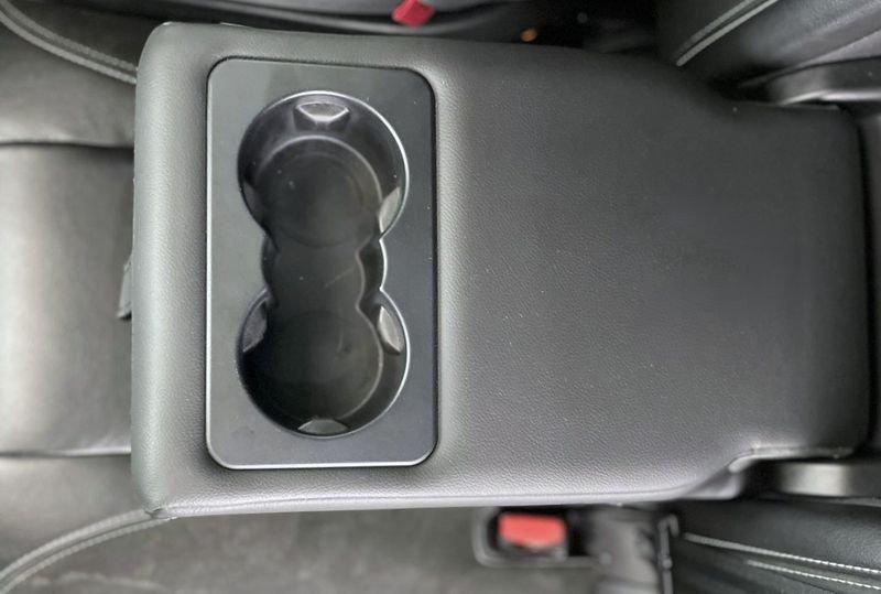 Land Rover Range Rover Velar Range Rover Velar 2.0D I4 240 CV R-Dynamic S