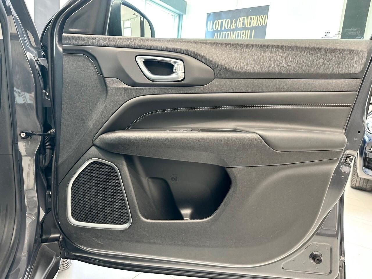 Jeep Compass 1.6 MTJ 130 CV Limited 2022 64500 KM