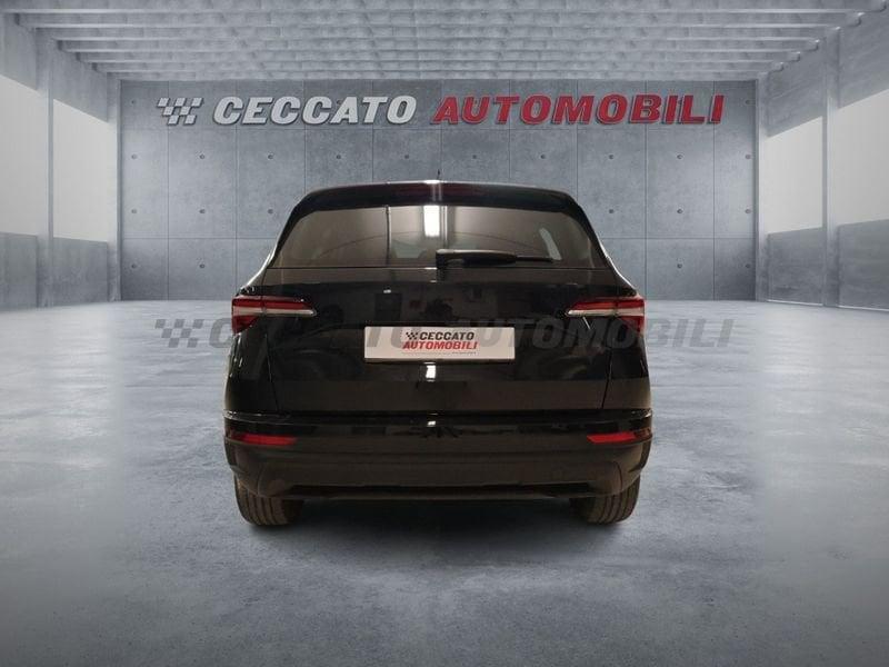 Skoda Karoq 2022 1.0 tsi Executive 110cv