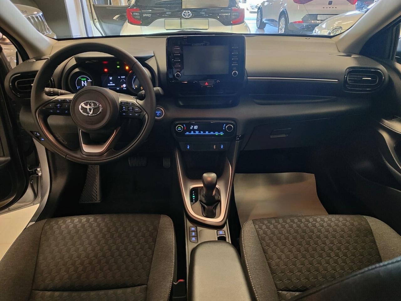 PRONTA CONSEGNA!! Toyota Yaris 1.5 FULL-Hybrid 5 porte AUTOMATICA