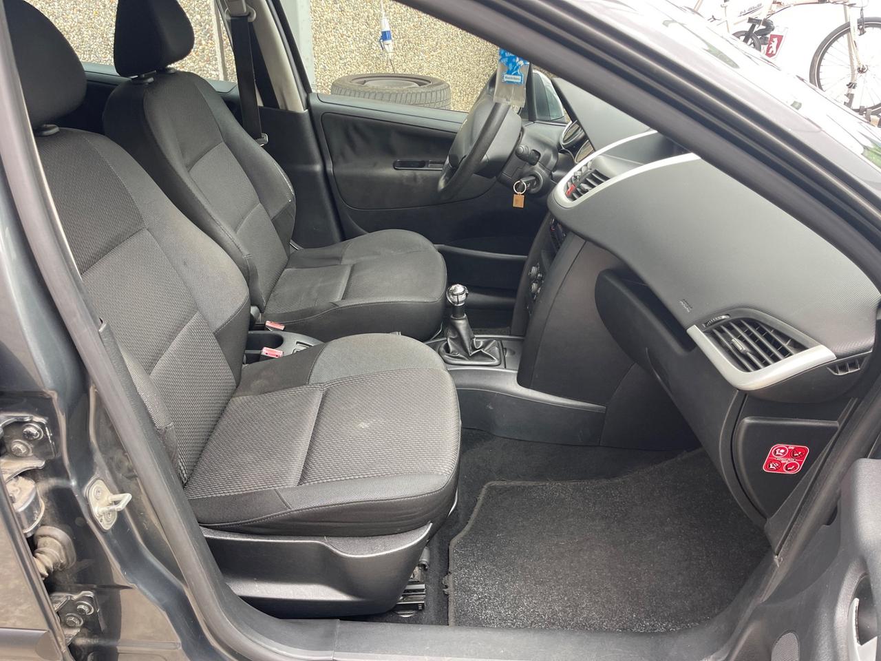 Peugeot 207 1.4 VTi benzina EURO5A 95CV SW NEOPATENTATI