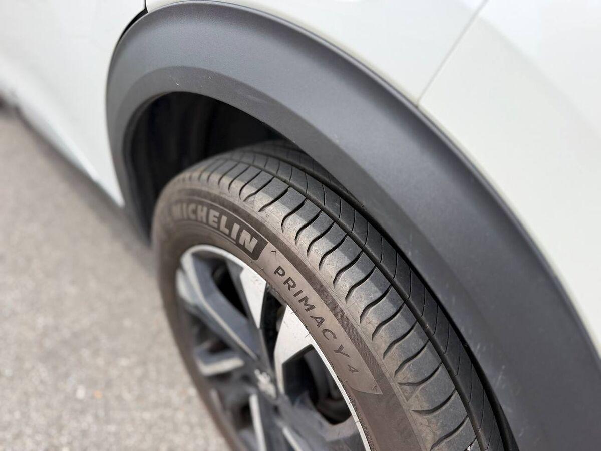 Peugeot 2008 1.2 puretech Allure Pack IVA ESPOSTA!