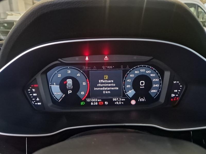 AUDI Q3 40 TDI quattro S tronic Business