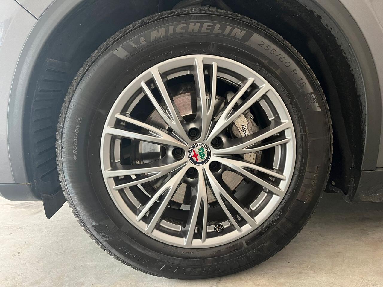 Alfa Romeo Stelvio 2.2 160 CV AT8 RWD Sport-Tech