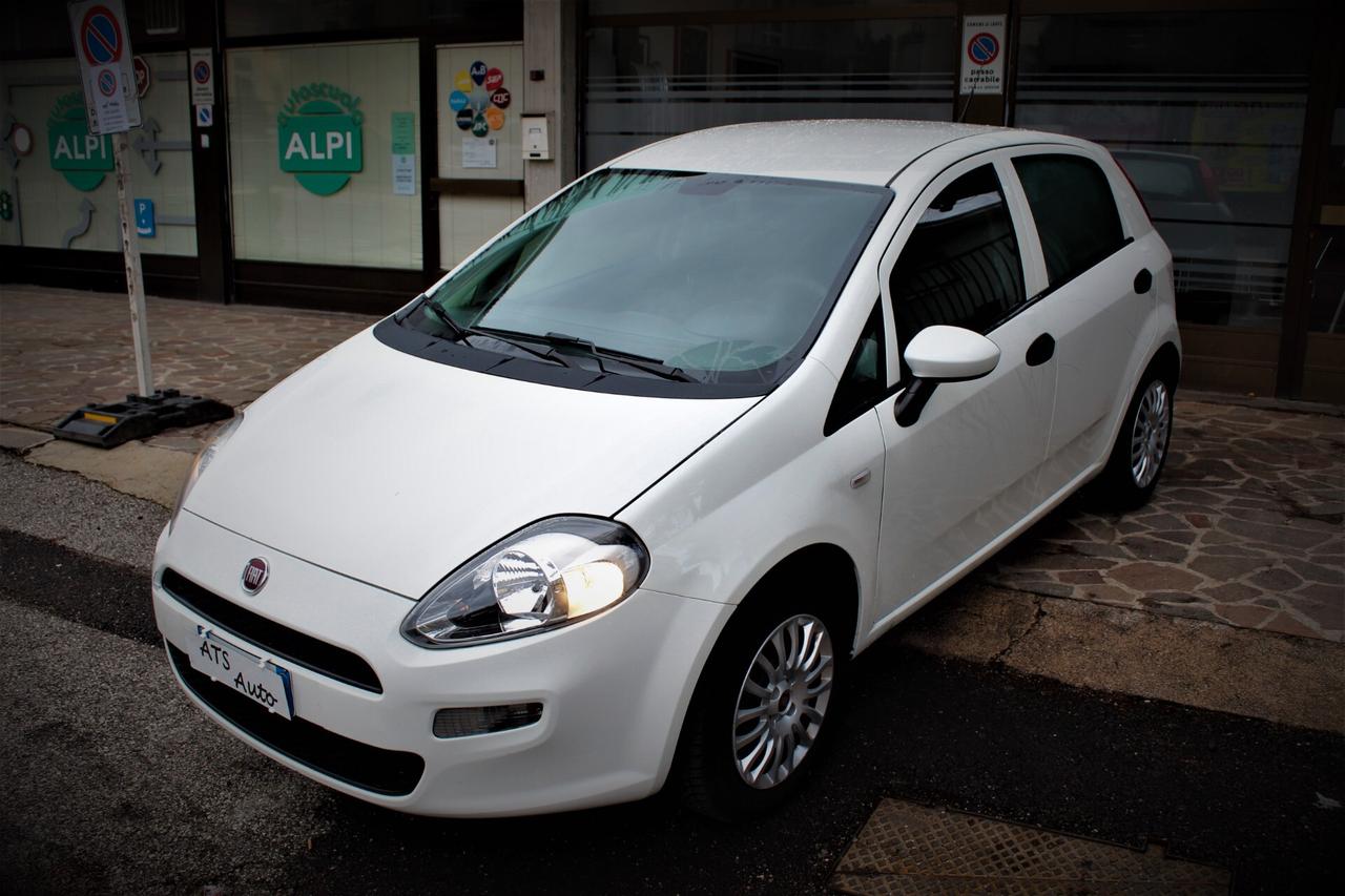 Fiat Punto 1.2 8V 5 porte Neopatentati