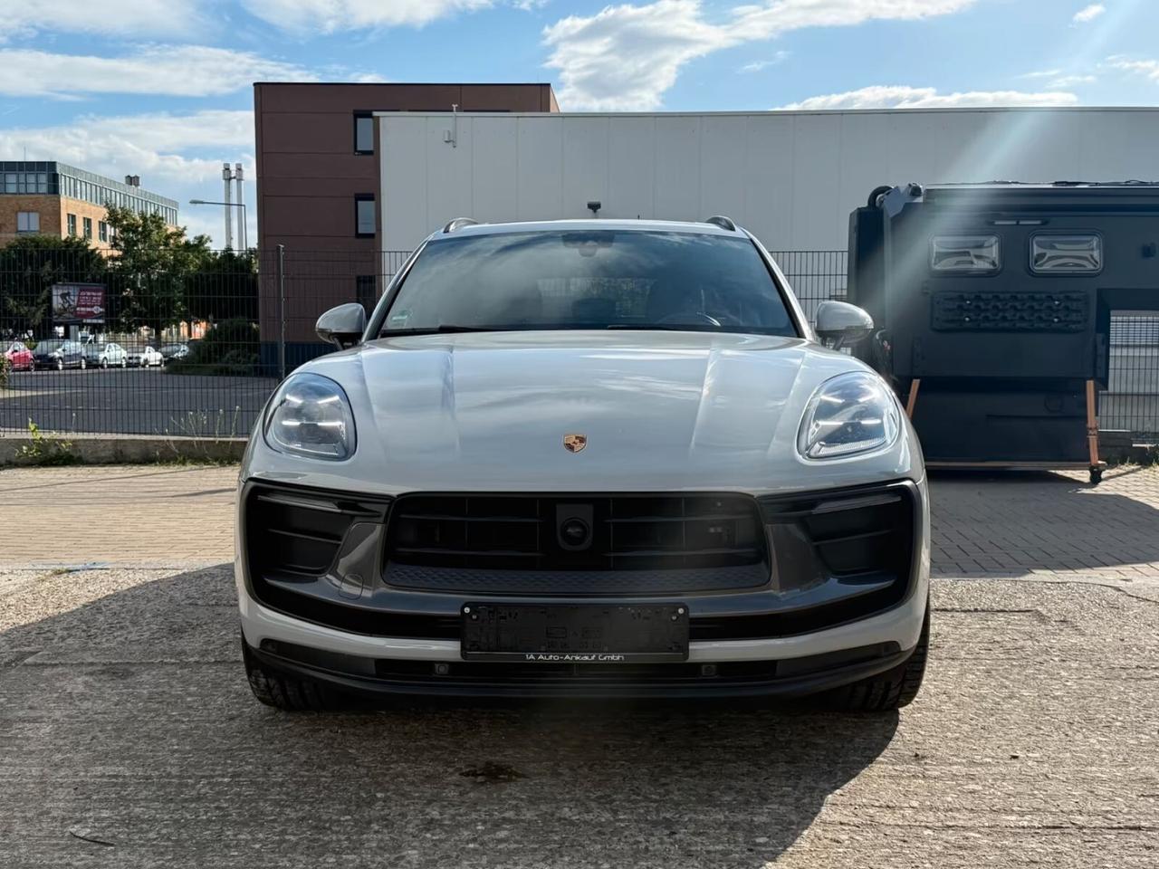Porsche Macan 2.0 T/TETTO/SPORT CHRONO/PELLE TOTALE/MATRIX/
