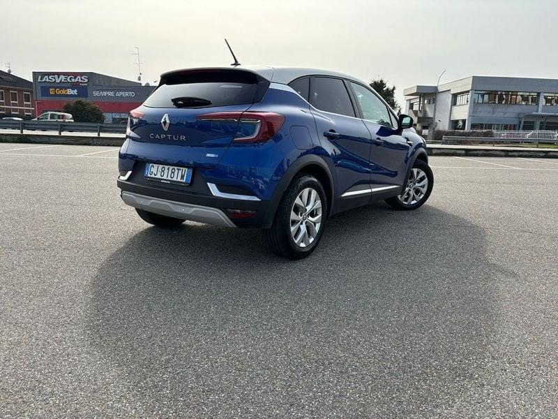 Renault Captur 1.6 E-Tech hybrid Intens 145cv auto
