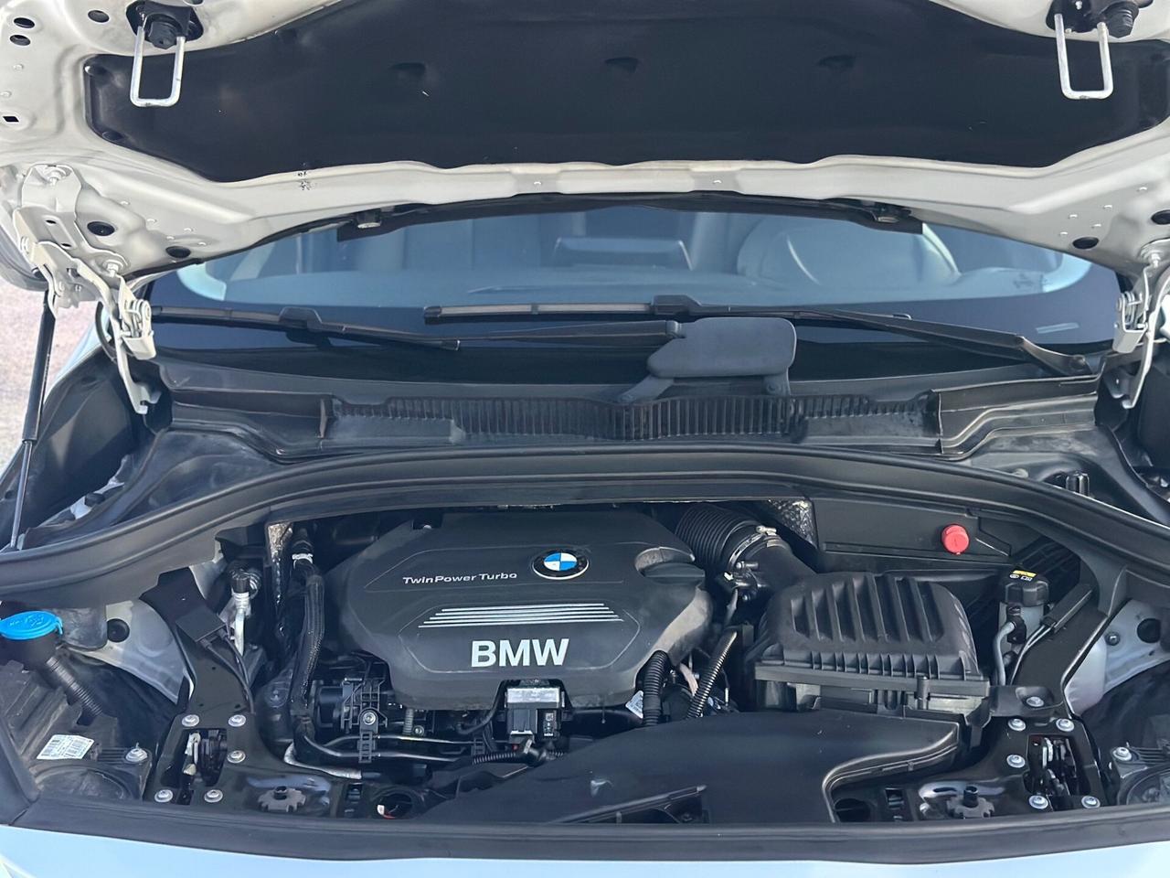 Bmw Serie 220d 2015 Active Tourer xDrive Luxury aut.