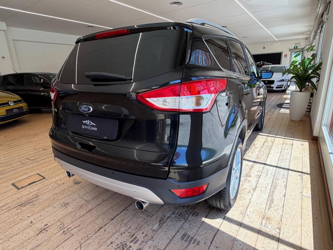 Ford Kuga 2.0 TDCI 150 CV S&S 4WD Powershift Titanium