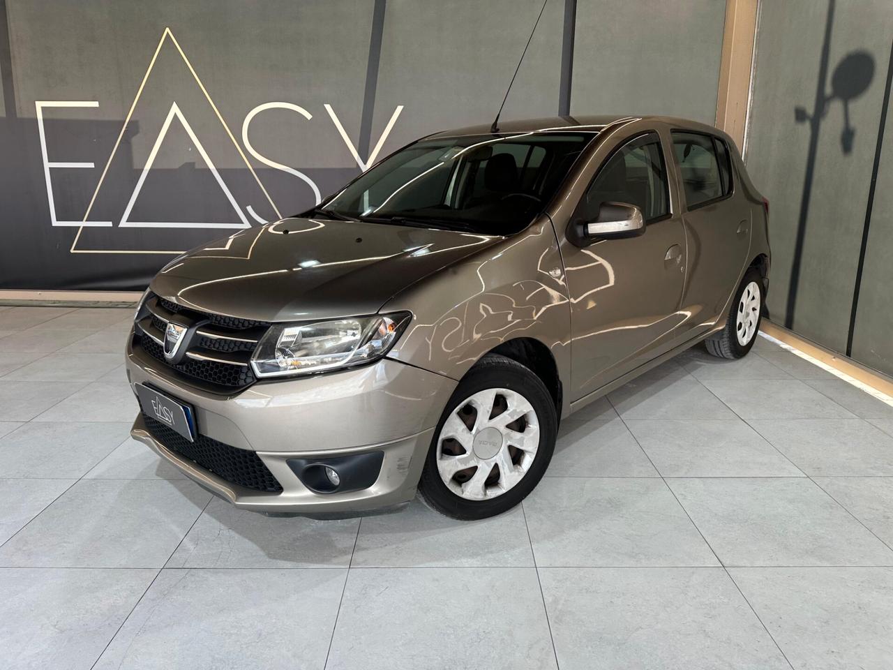 Dacia Sandero 1.2 Laureate Gpl 75cv