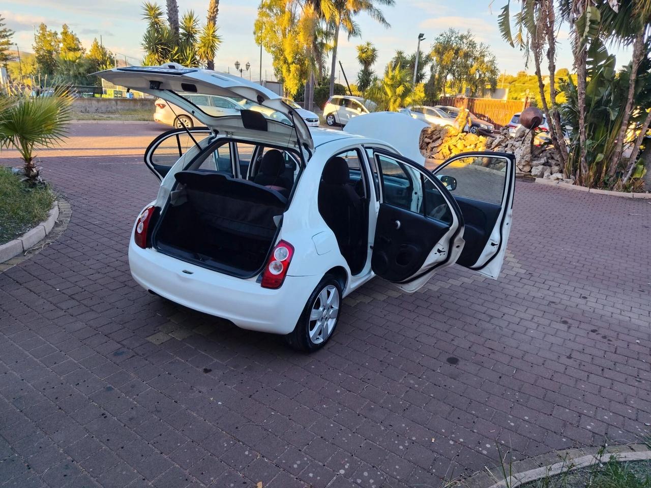 Nissan Micra 1.2 16V 5 porte Easy