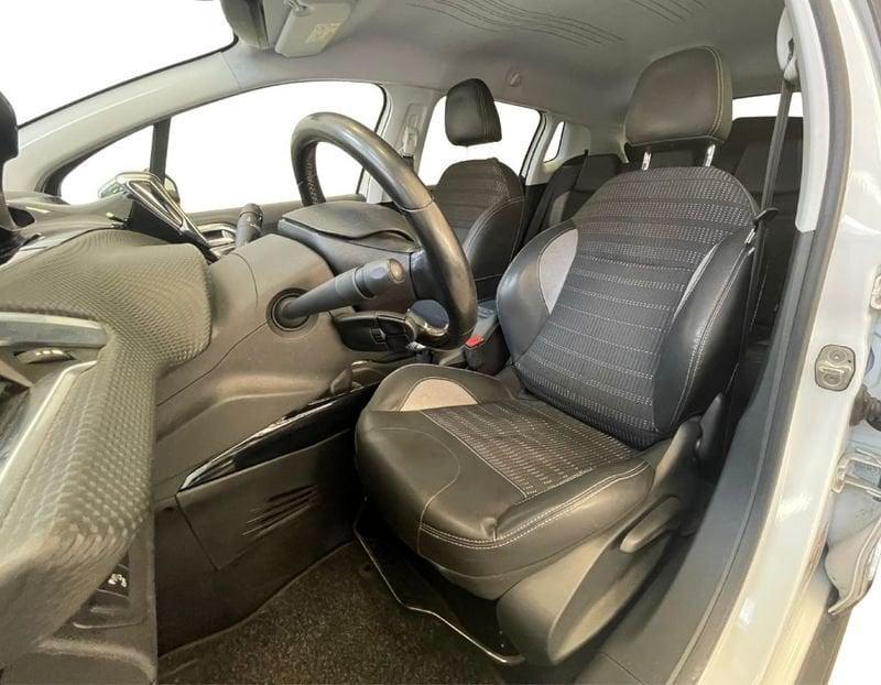 Peugeot 2008 PureTech 82 Allure - NEOPATENTATI