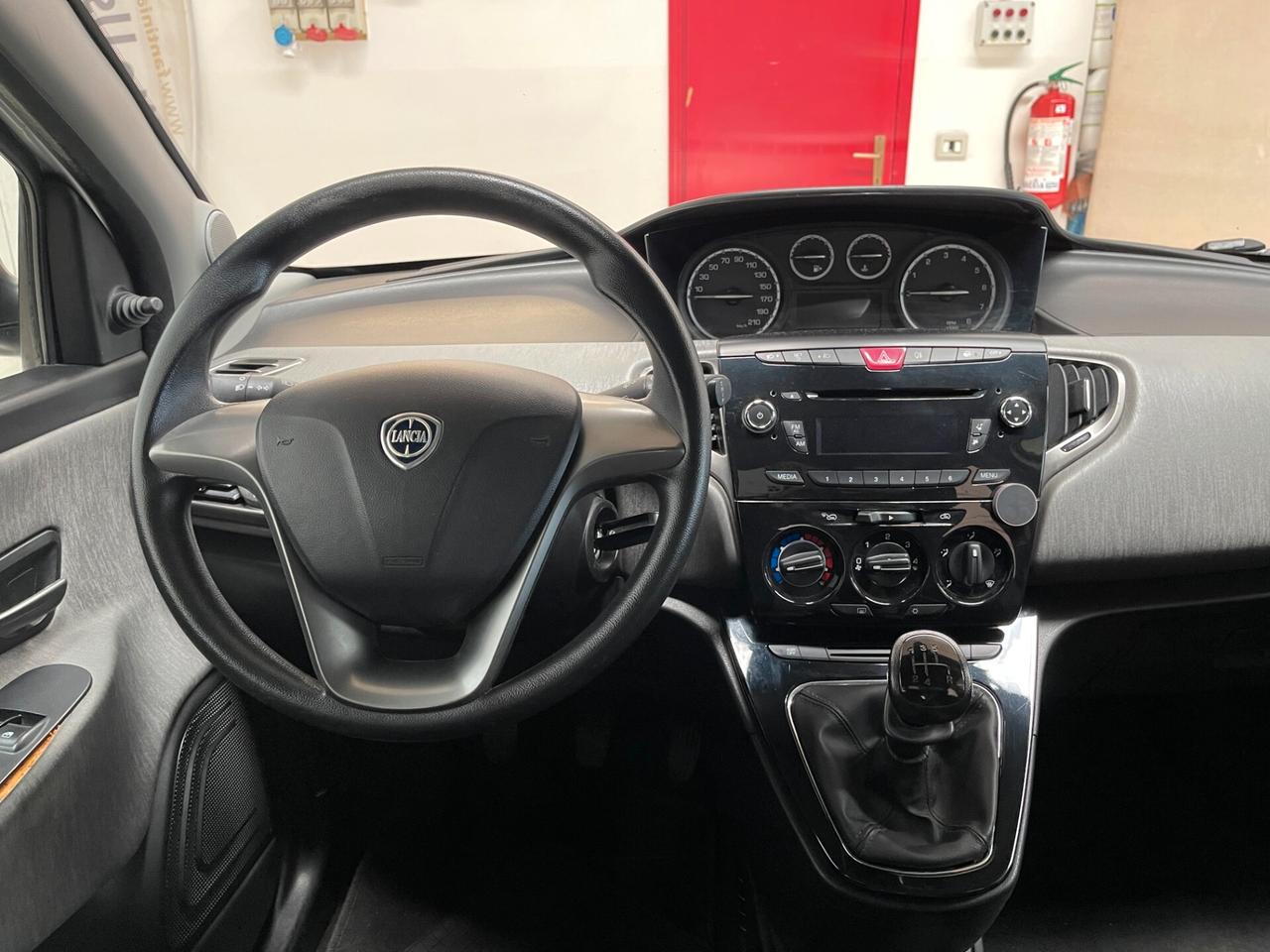 Lancia Ypsilon Lancia Ypsilon Elefantino 1.2 GPL-Ok Neopatentati-Dettagli in Bio