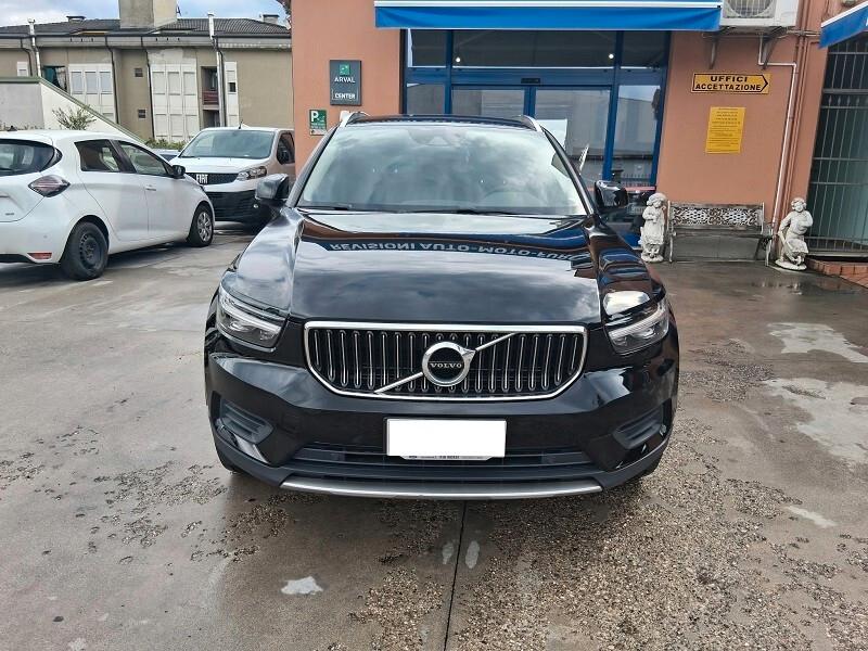 Volvo XC40 T4 Recharge Plug-in Hybrid 798)