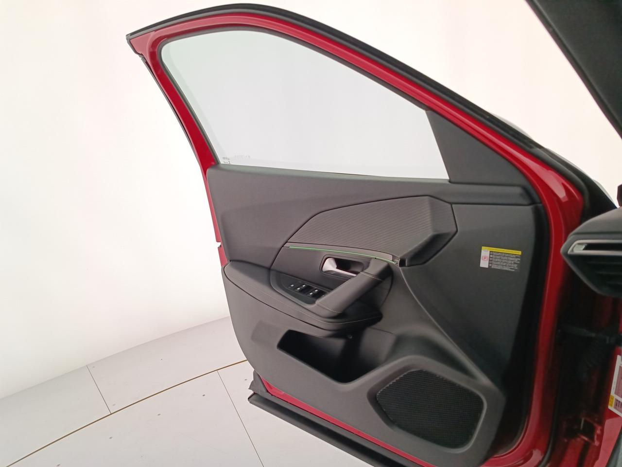 PEUGEOT 2008 2ª serie - 2008 BlueHDi 130 S&S EAT8 GT Pack
