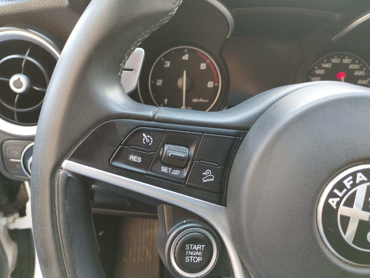 Alfa Romeo Stelvio 2.2 Turbodiesel 210 CV AT8 Q4 Business