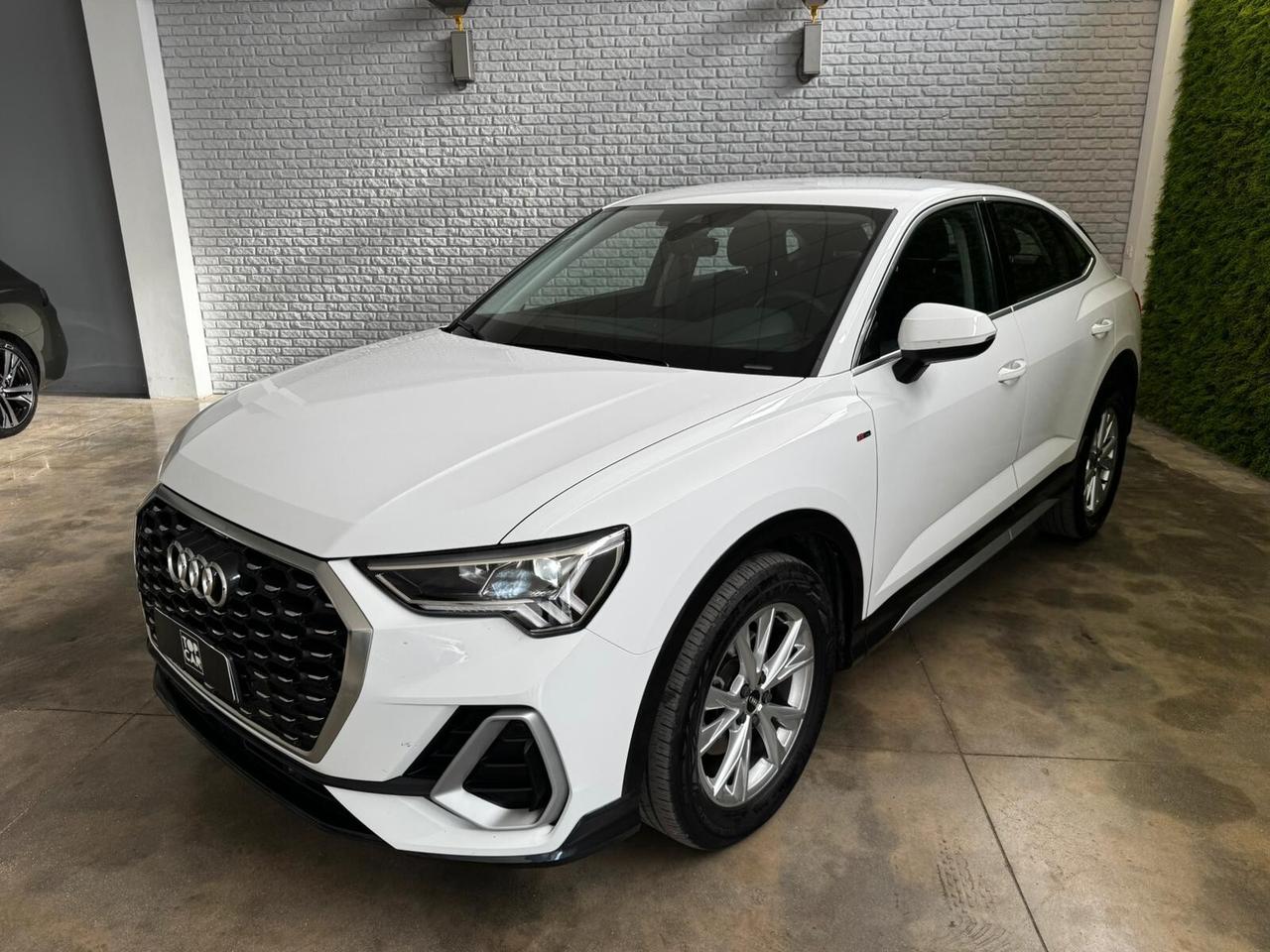 Audi Q3 35 TDI S tronic line edition