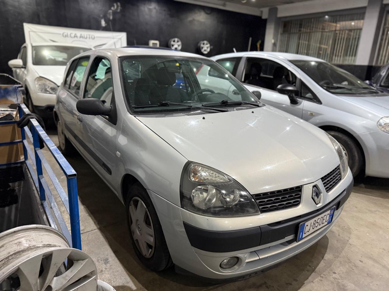 Renault Clio 1.2 cat 5 porte Confort Authentique