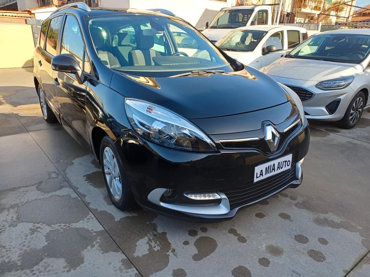 Renault Scenic dCi 110 CV (7 posti)
