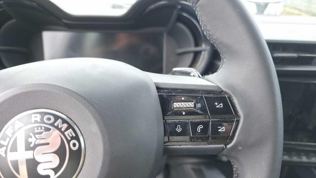 ALFA ROMEO Junior - Junior 1.2 ibrida 145cv edct6