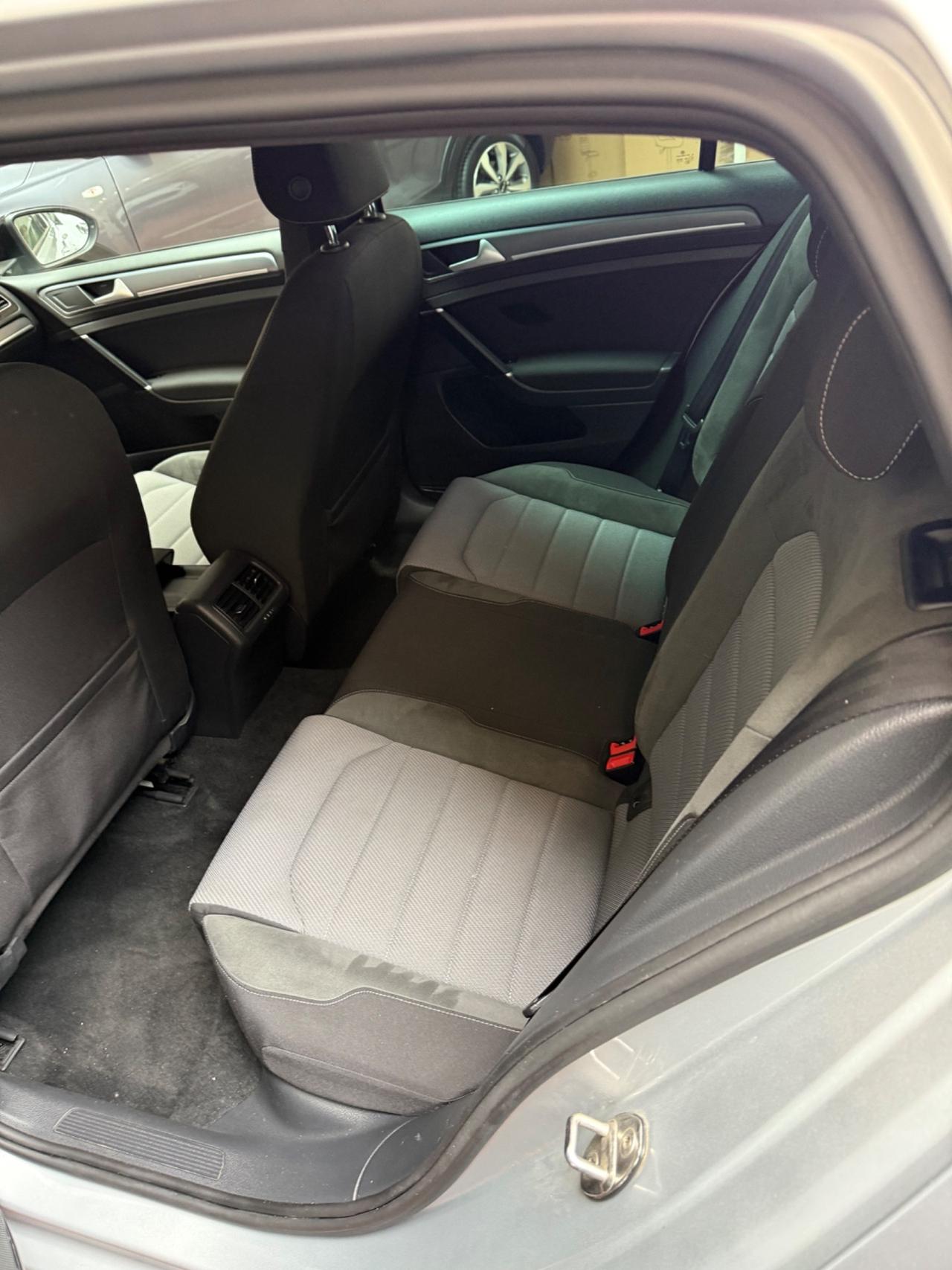 Volkswagen Golf Sportsvan 2.0 TDI Executive BlueMotion Tech.