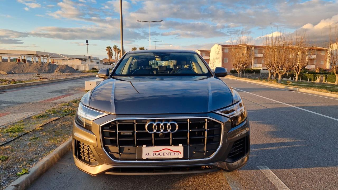 Audi Q8 45 TDI quattro tiptronic Sport
