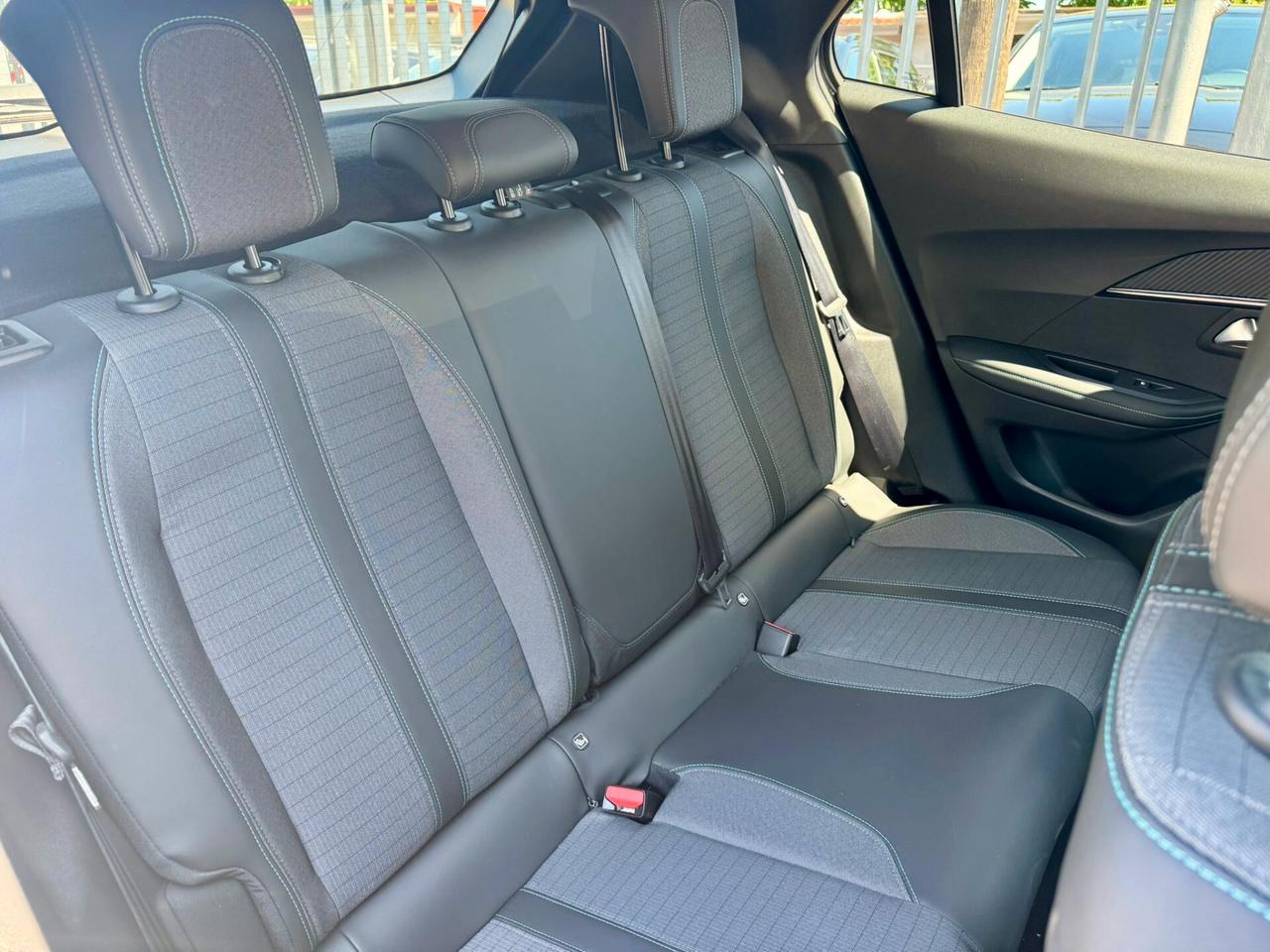 Peugeot 2008 1.5 BlueHDi 110CV GT