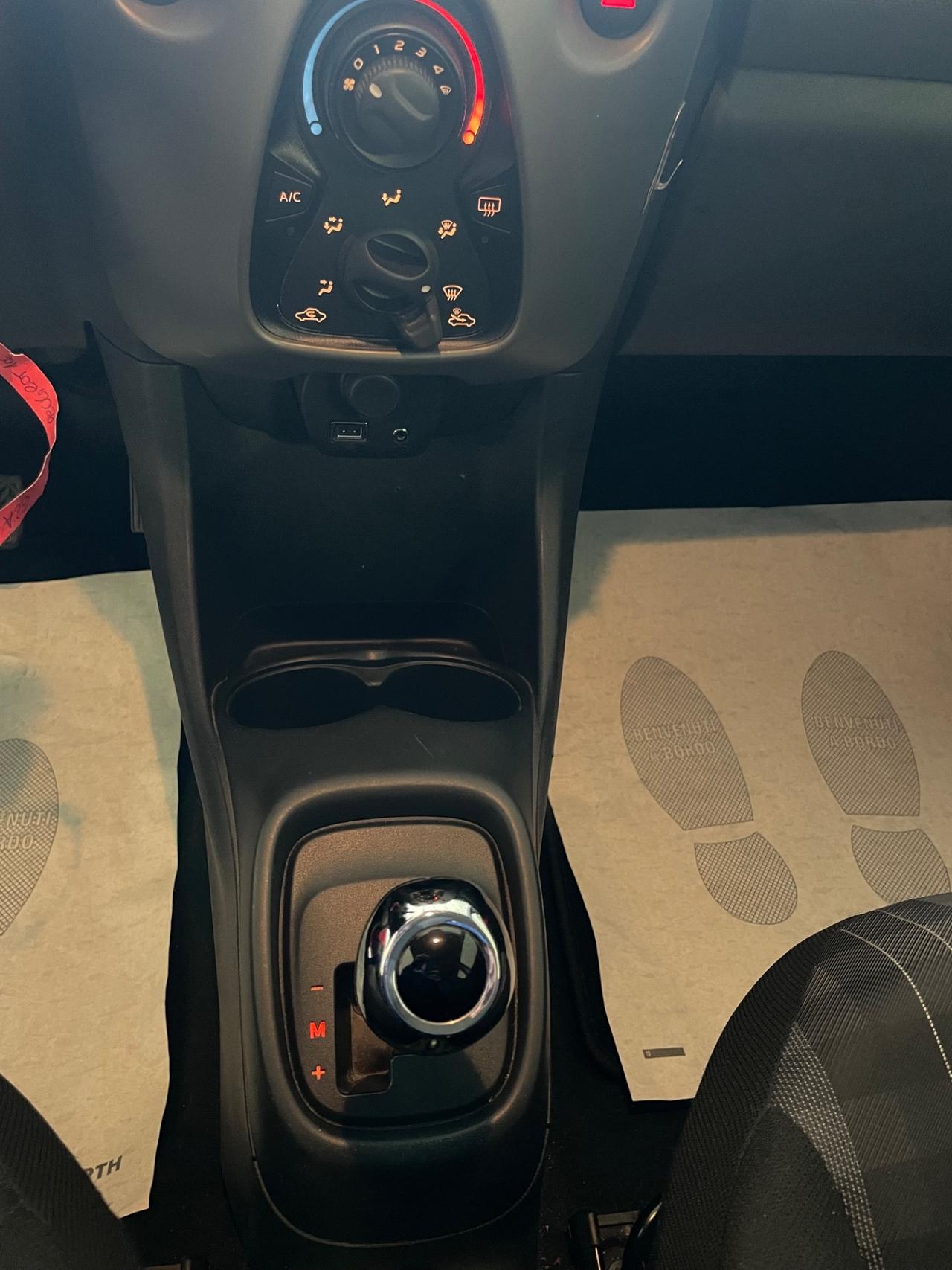 Peugeot 108 VTi 72 ETG 5 porte Active - Nessun vincolo -