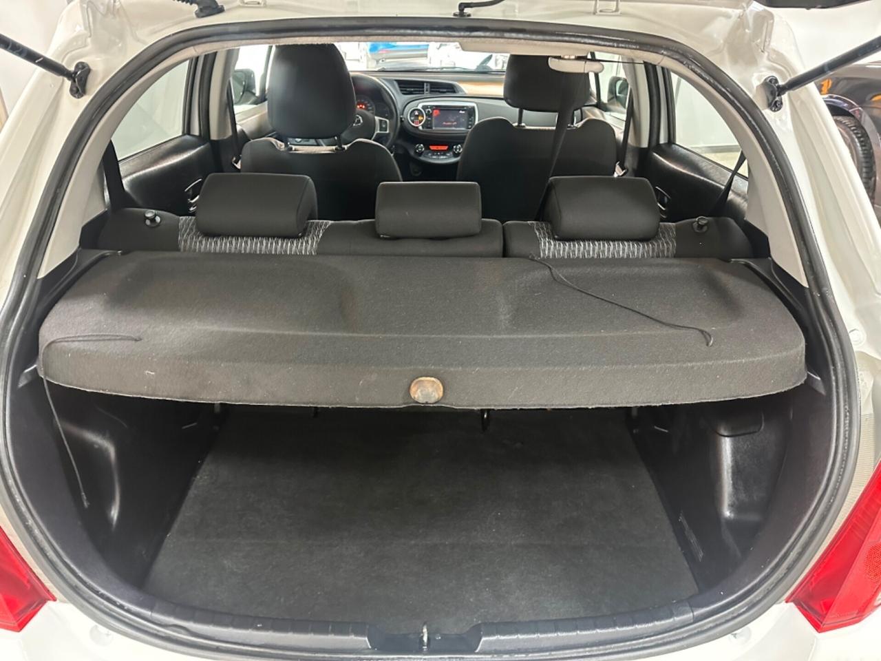 Toyota Yaris 1.0 5 porte Lounge