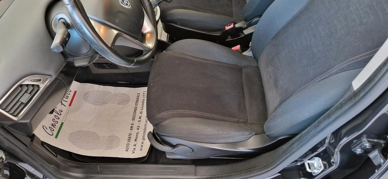 Lancia Ypsilon 1.3 Mjt 95cv 5 porte S&S Platinum