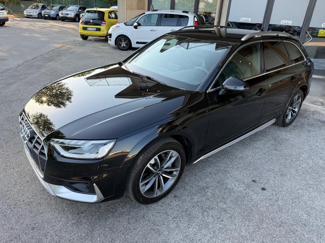 Audi A4 allroad 40 TDI 204 CV S tronic Identity Contrast