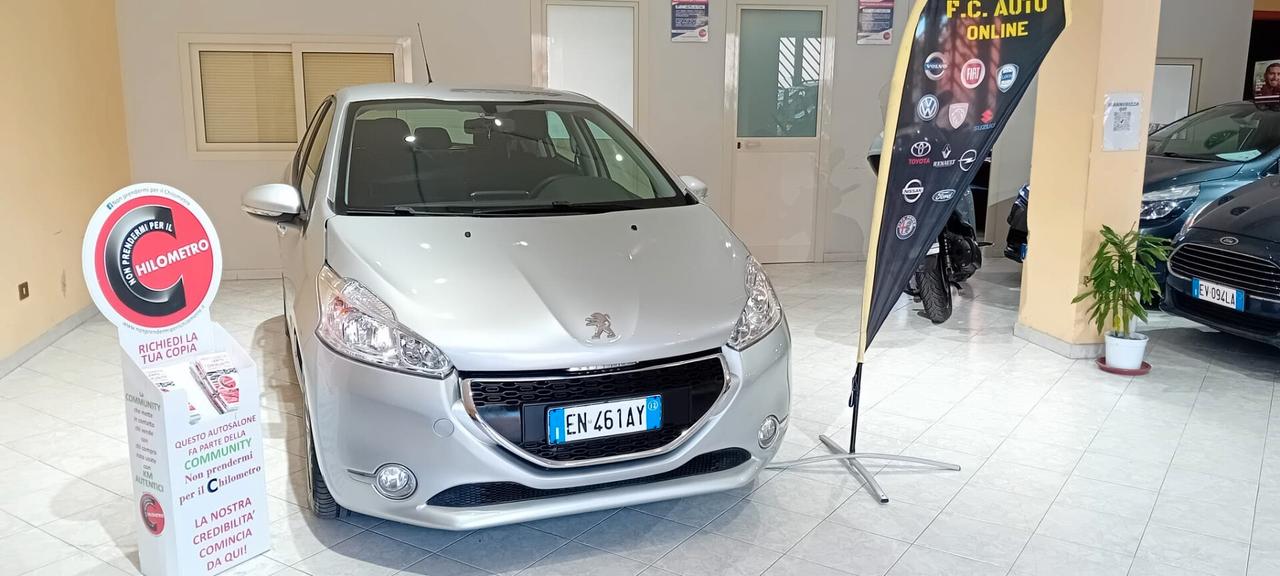 Peugeot 208 1.2 VTi 82 CV 5 porte Allure