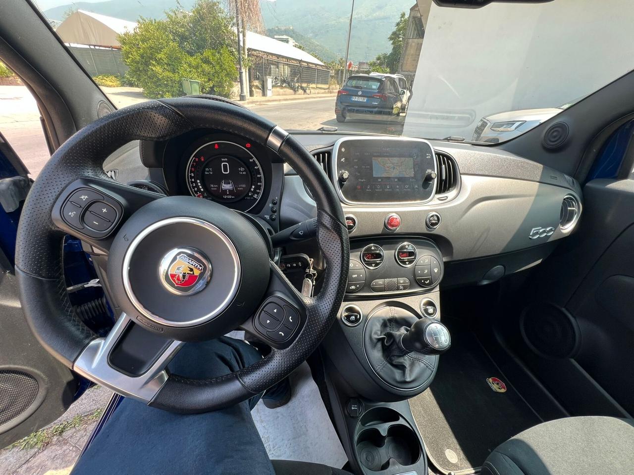 Abarth 595 C 1.4 Turbo T-Jet 160 CV Pista SABLET