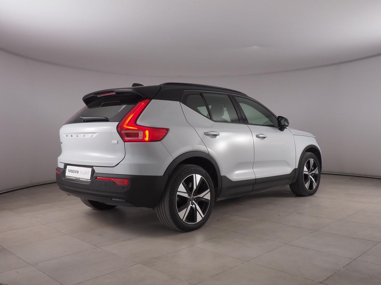VOLVO XC40 Recharge RDesign P8 AWD AUT