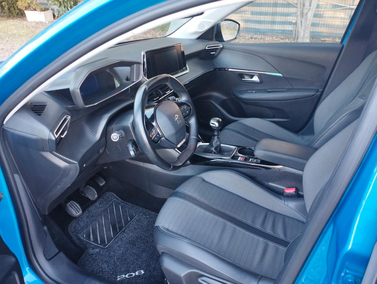 Peugeot 208 PureTech 100 Stop&Start 5 porte GT Line