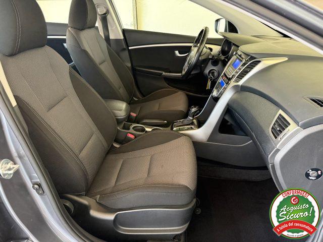 HYUNDAI i30 1.6 CRDi 128 CV 5p. Comfort A/T