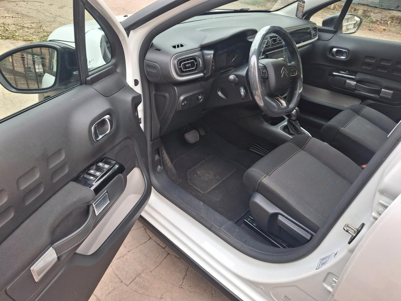 Citroen C3 PureTech 110 S&S EAT6 Elle automatica