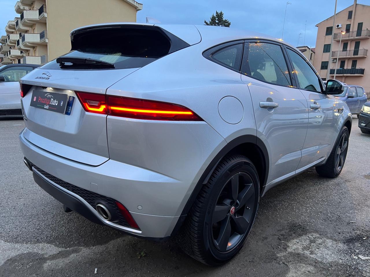 Jaguar E-Pace 2.0D 150 CV AWD aut. R-Dynamic S 2019