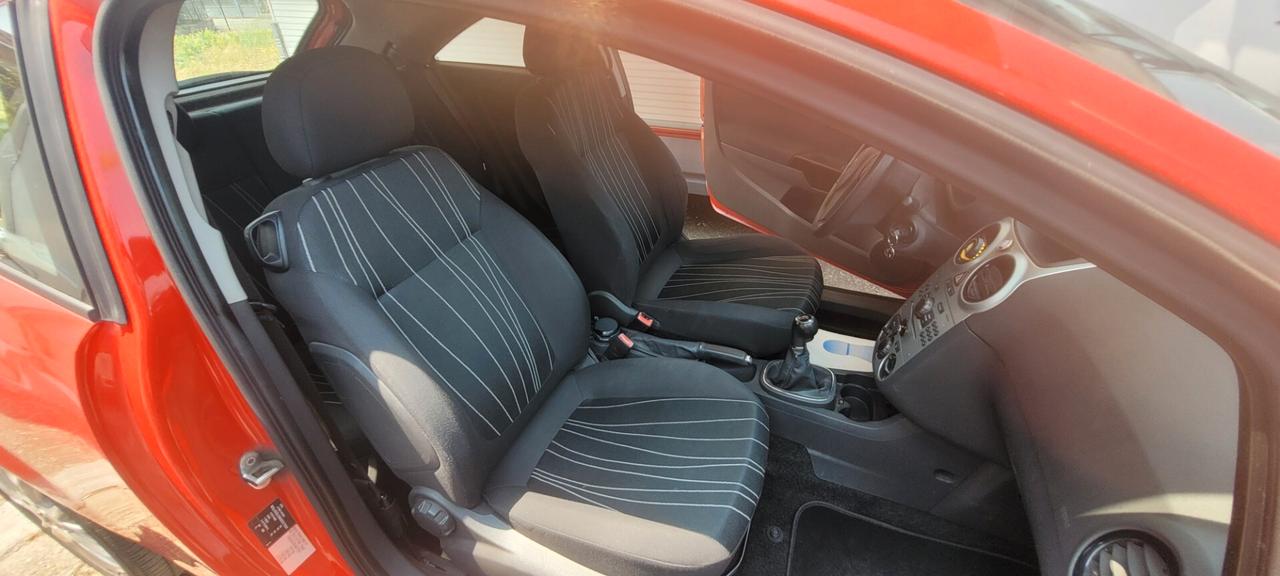 Opel Corsa 1.2 gpl neopatentata, unico prop.