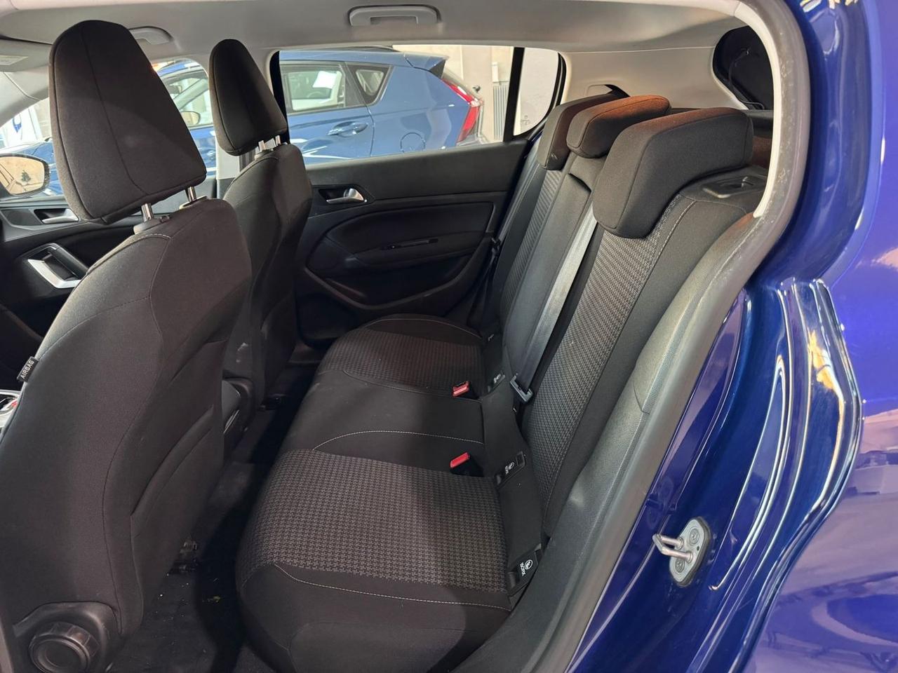 Peugeot 308 Business 1.5 Blue HDI 130