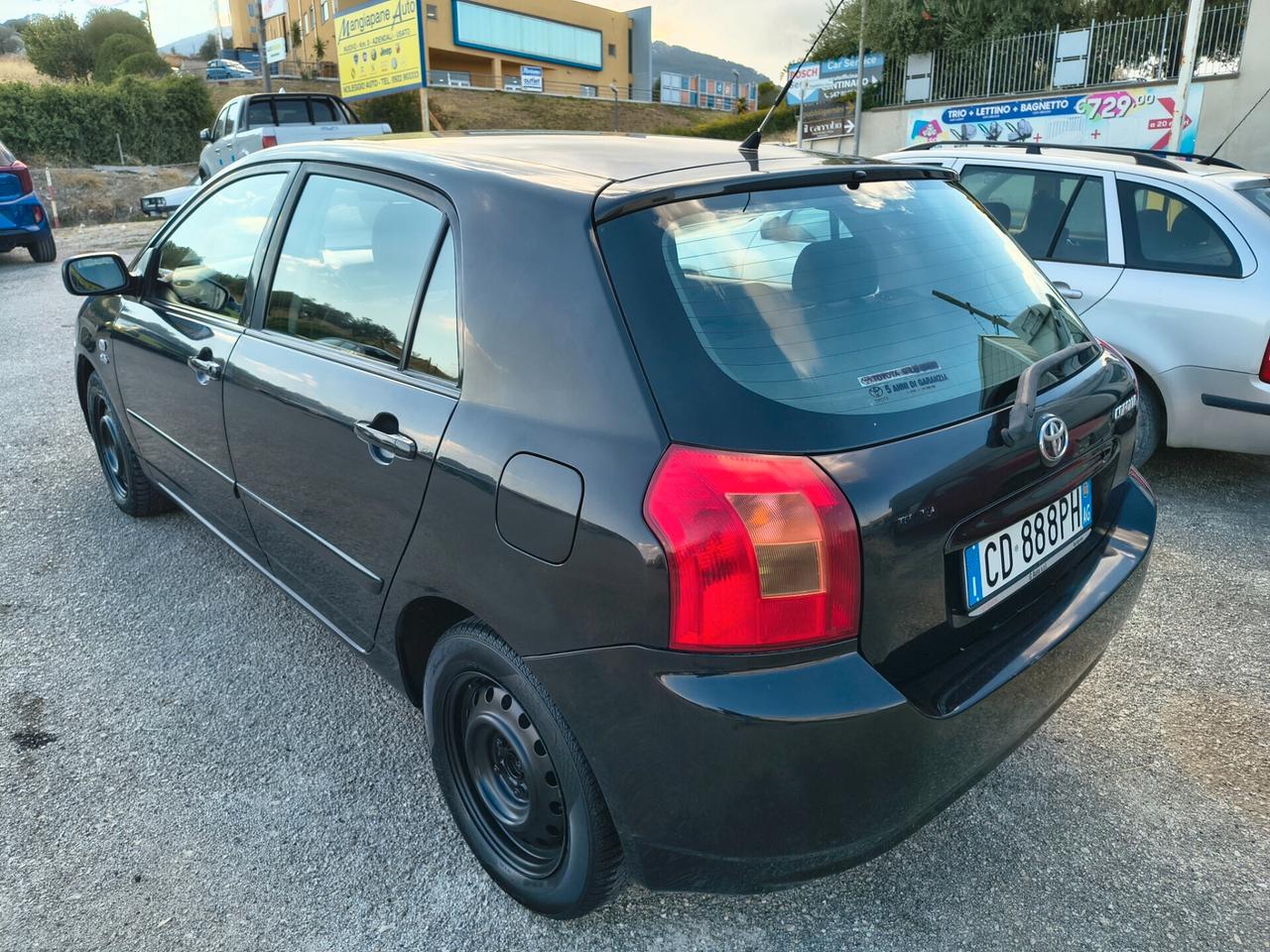 Toyota Corolla 2.0 tdi D-4D 5 porte Sol