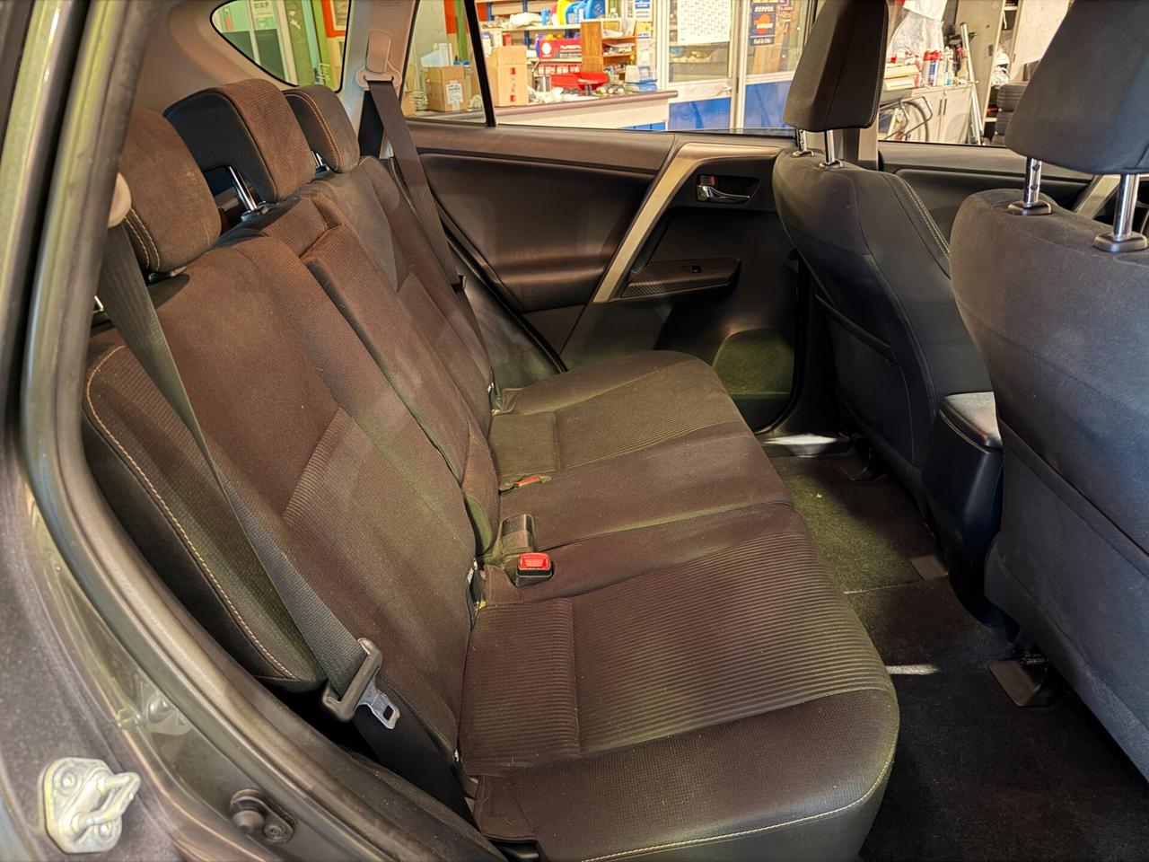 Toyota RAV 4 RAV4 2.2 D-4D 4WD Lounge