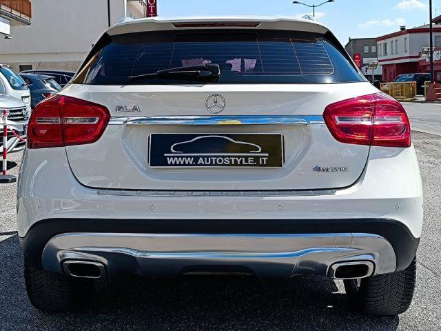 MERCEDES-BENZ GLA 200 CDI Automatic 4Matic Sport 2.2 4x4
