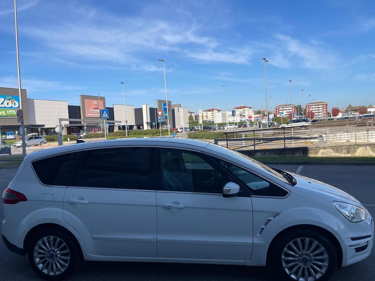 Ford S-Max 2.0 TDCi 163CV Powershift New Titanium