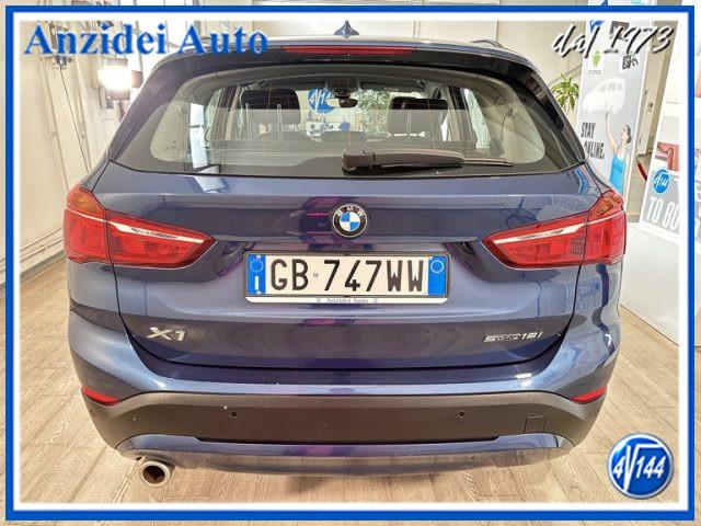 BMW X1 sDrive 18i Advantage Aut.