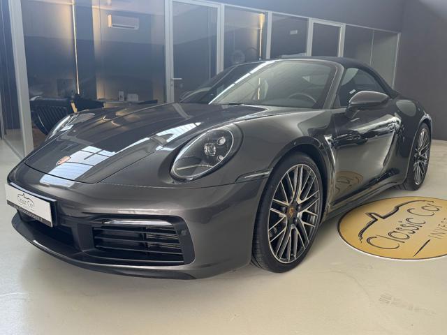PORSCHE 992 Carrera 4 Cabriolet UNIPRO - SPORT CHRONO