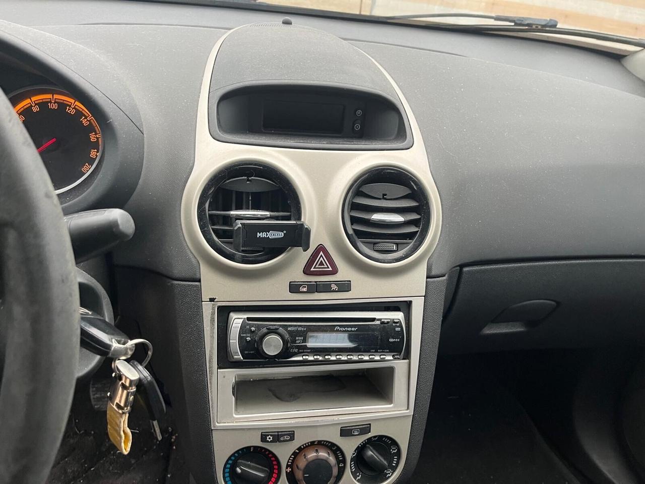 Opel Corsa 1.2 5 porte Easytronic Enjoy