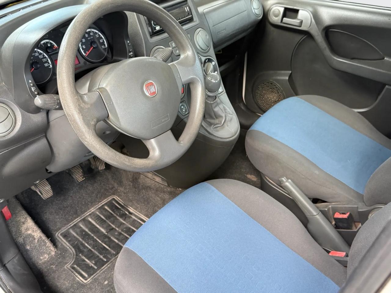 Fiat PANDA 1.3 MTJ 70 CV*NEOPATENTATI*5 POSTI