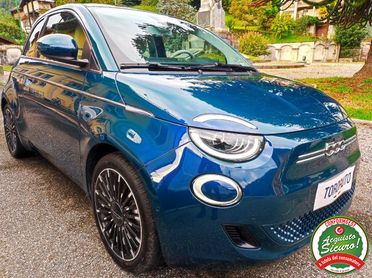 FIAT 500e La Prima 3+1 42 kWh 118 CV NEOPATENTATI